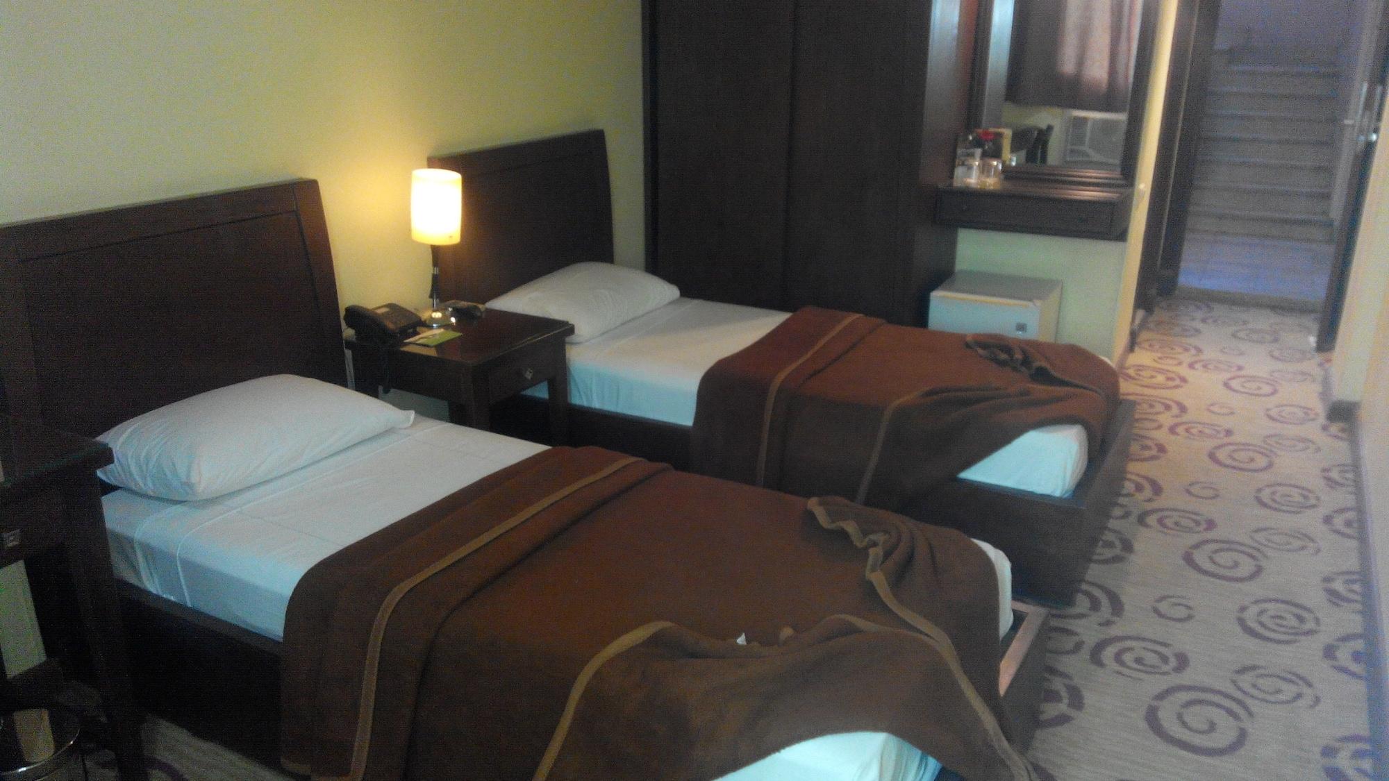 King Hotel Cairo Giza Bagian luar foto