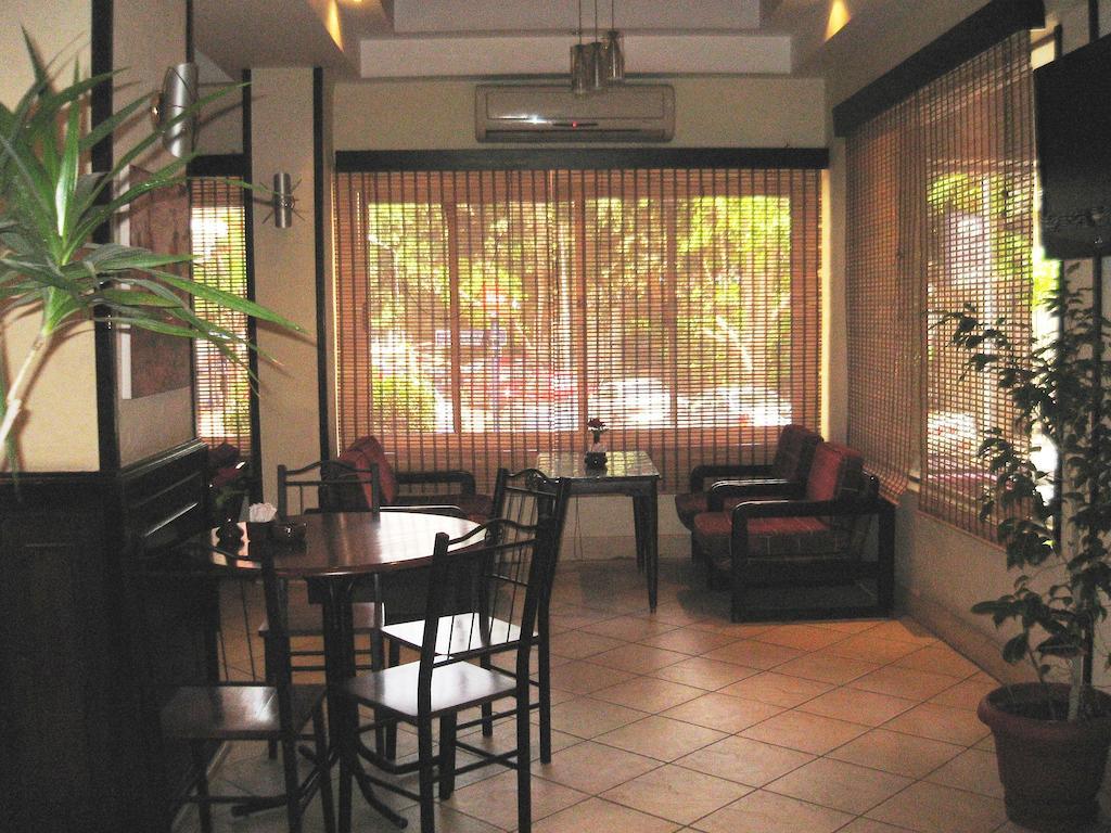 King Hotel Cairo Giza Bagian luar foto