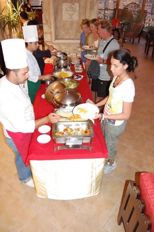 King Hotel Cairo Giza Bagian luar foto