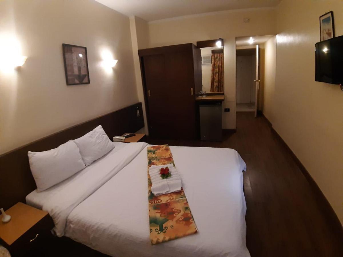 King Hotel Cairo Giza Bagian luar foto